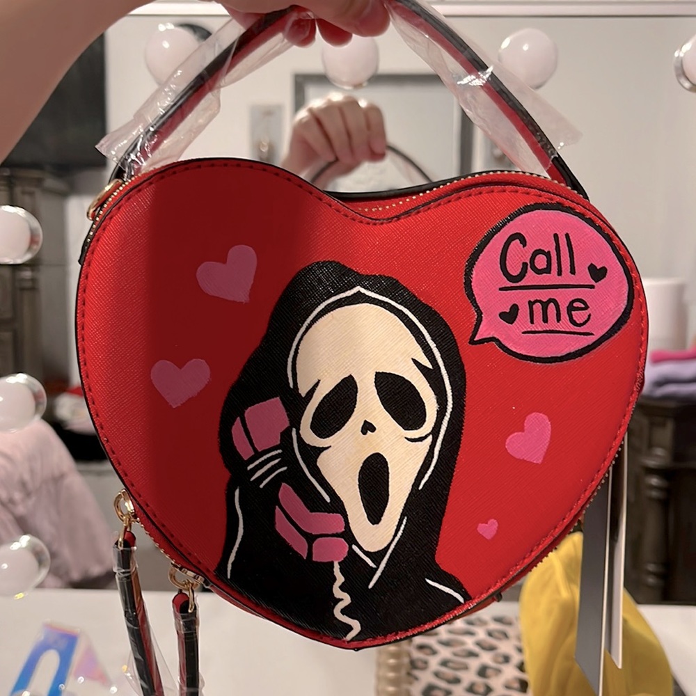 Painted handbag (scream)